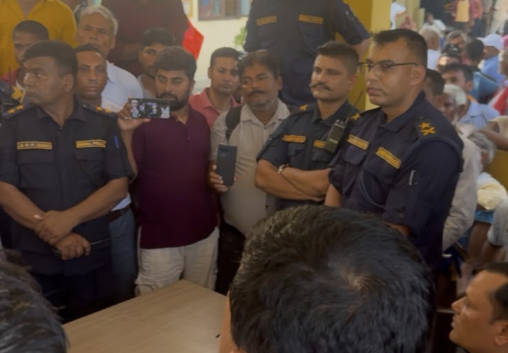 मसी प्रहारका आरोपित पक्राउ गर्न रास्वपाको २४ घण्टे अल्टिमेटम, ‘सात दिनसम्म पनि पक्राउ नपर्दा प्रहरीमाथि शंका’
